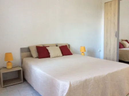 La case curcuma with heated swimming pool Отели в г. Сен-Жозеф