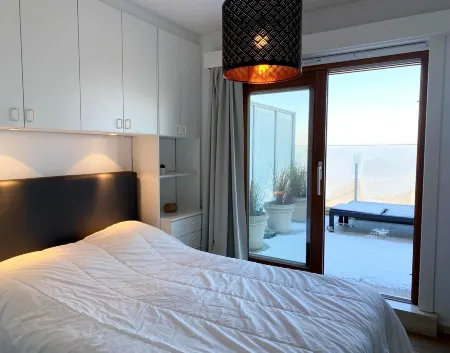 Attic Apartment Nieuwpoort with Coastal Views