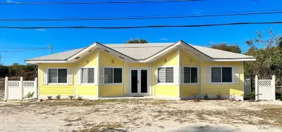 Lil Cay Villa, with a Newly Renovated Kitchen Hotels in 