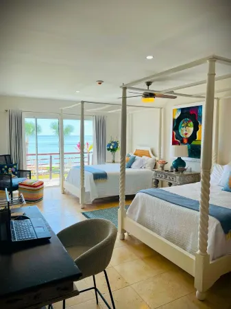 (20% OFF) Artsy & Chic Oceanfront hideaway: exclusive Cap Cana Marina district