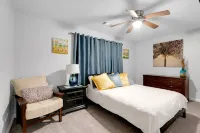 Family-friendly 3br Oasis In Powder Springs 3 Bedroom Home - balcony