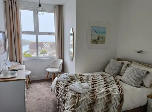 Tregella Guest House - 3-Star