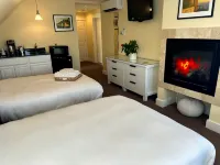 Lotus Provincetown Hotels in Provincetown