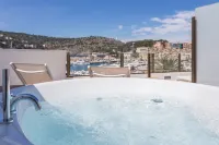Fergus Style Soller Beach - Hot Tub