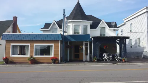 Gite la Bergeronnette Hotels in Tadoussac