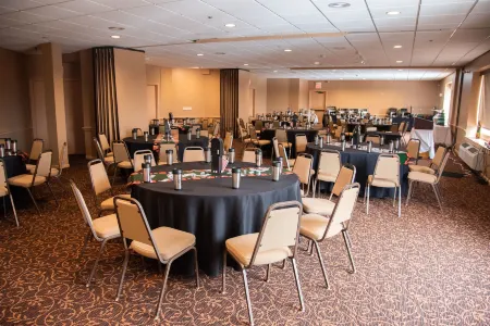 Sugarloaf Inn Отели в г. Коплин