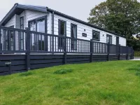 Beachcliff Hotels near The Herring Restaurant