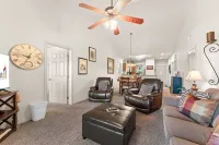 Ozark Comfort 3 Bedroom Condo by RedAwning - 3-Star