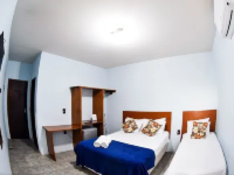 水路旅館 布羅塔斯酒店