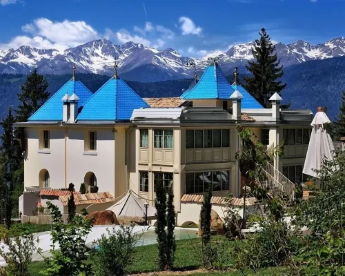 Villa Orso Grigio Hotels in Ronzone
