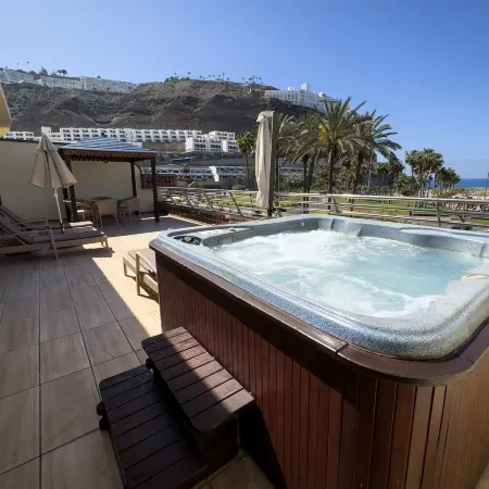 Holiday Club Playa Amadores