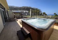 Holiday Club Playa Amadores - badewanne