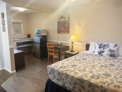 Rivermount Motel