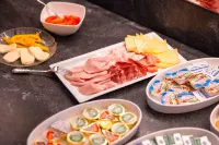 Garni Residence Alnö - Adults Only Dolomites - breakfast