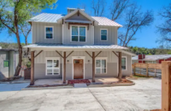 River Repose RR 7134 Hotels near Gypsy River Resort