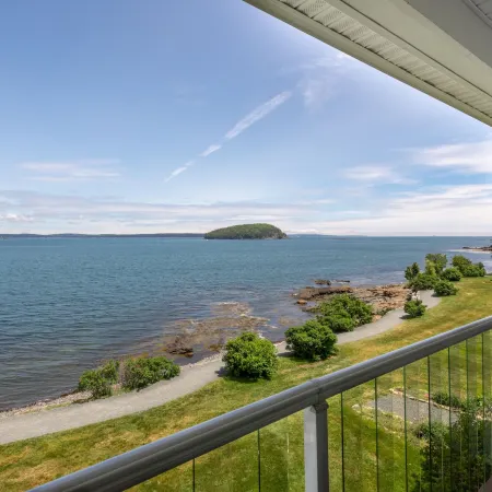 Bar Harbor Inn and Spa