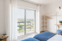 Eco Soul Ericeira Guesthouse - Adults Only - parking