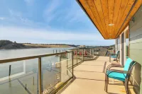 Riverfront Apt in Old Town Florence! - Wifi