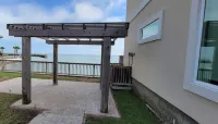 New Waterfront Bungalow Fishermans Paradise 2 Bedroom Home by RedAwning Hotels in Port Isabel