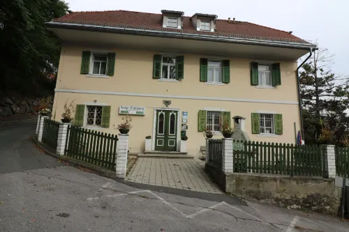Pension - Alt - Strassgang Hotels in Seiersberg