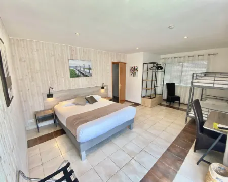 Logis Hôtel l'Oliveraie Hotels in Cognac