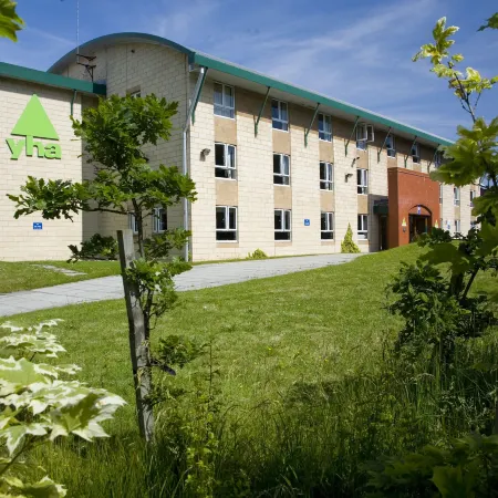 YHA Liverpool Albert Dock Отели рядом с достопримечательностью «Эвертон»