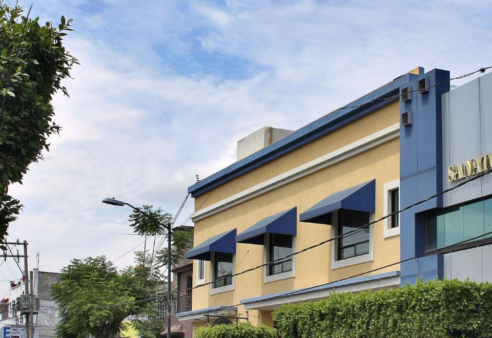 hotel overview picture