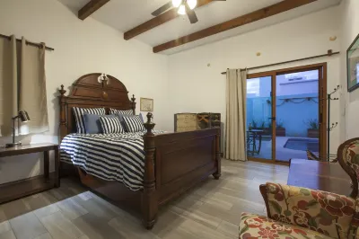 Aquamarina Hotels near Sanctuary of Our Lady of Guadalupe