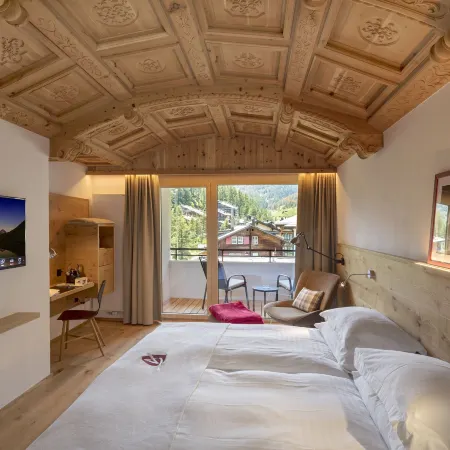 Swiss Alpine Hotel Allalin
