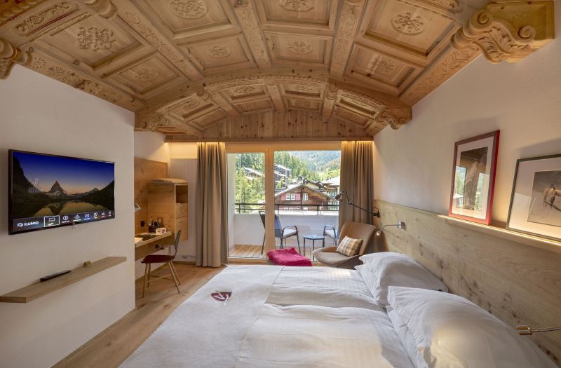 Swiss Alpine Hotel Allalin