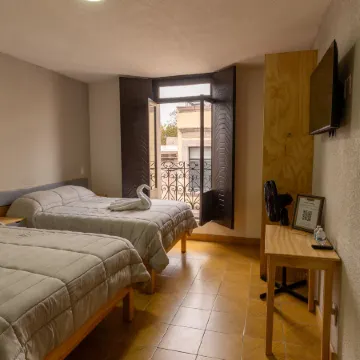 El Suburbio - Serapio Rendon