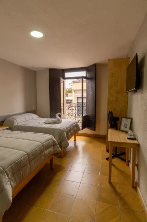 El Suburbio - Serapio Rendon