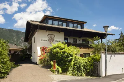 Bed&Breakfast Pension Hilpold