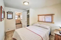Sunroom, Deck and Grills Marquette Cottage! - 3-نجوم