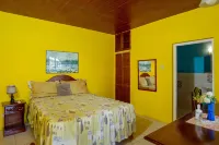 Waterloo Guest House Hotels in Black River