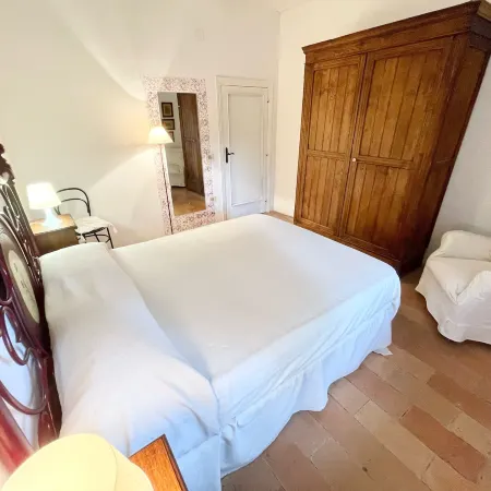 Umbrian Paradise Contains 5 Bedrooms with Private Pool and Stunning Views