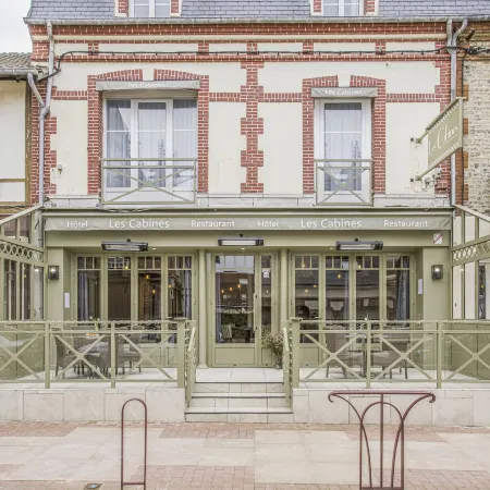 Les Cabines