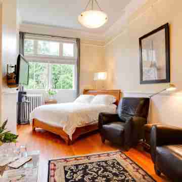 Fairholme Manor Inn Rooms