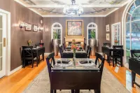 Inn at Parkside