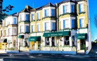 Ilfracombe House Hotel - Near Cliffs Pavilion Hotels in der Nähe von Southend Central Library at The Forum