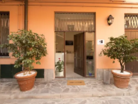 蒙扎城市客房和一室公寓 蒙扎皇家別墅附近的飯店