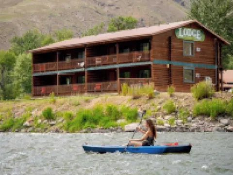 River's Fork Lodge Hotels in Lemhi County