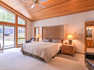 Mtn and Lake Views Incline Village Ski Chalet