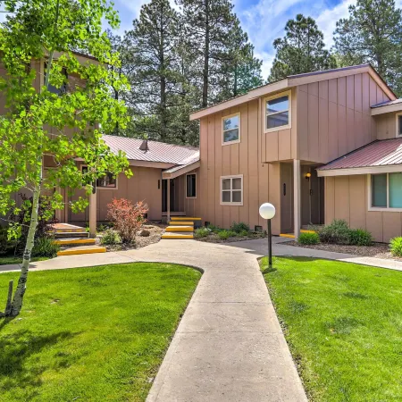 Cozy Pagosa Springs Townhome w/ Patio!