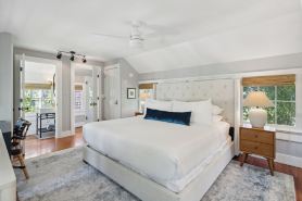 Serene Cottage with Beautiful Garden and Heated Pool