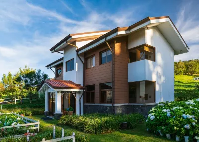 Altura Hotel Hoteles cerca de Parque Nacional Volcán Poás