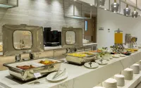 Comfort Hotel Jeddah King Road - breakfast