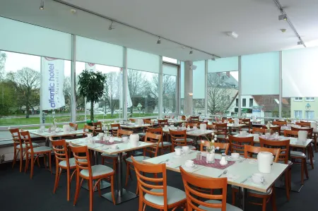 Atlantic Hotel am Floetenkiel Отели в г. Замтгемайнде Ланд Вурстен