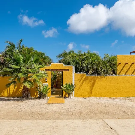 The Dive Hut - Boutique Apartments