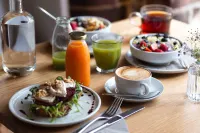 Hotel Zum Heidkrug & Café Lil Hotels in Luneburg